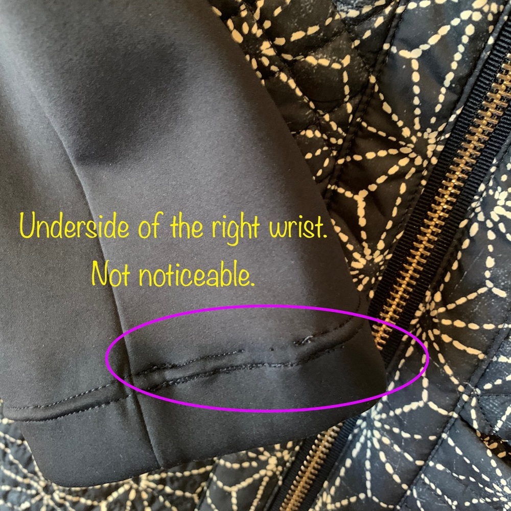 LULULEMON Cardigan and Again Starburst Navy & White Quilted Jacket Size 10 - Picture 9 of 9